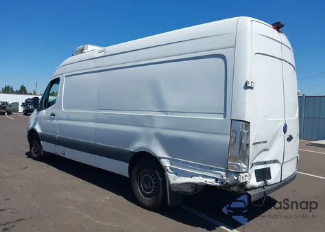 2022 Mercedes-Benz Sprinter 2500 High Roof V6 z USA, uszkodzony, nr VIN W1Y4ECHY6NT081425